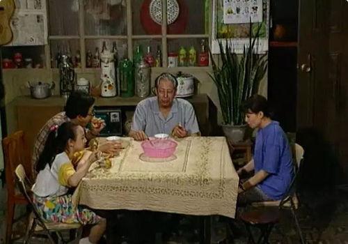 国产剧吃家常菜在线观看,在线观看美食之旅